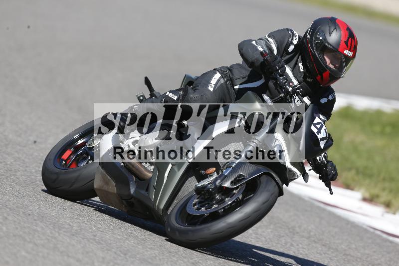 Archiv-2025/48 25.08.2025 Cornu Master School ADR/blau-bleu/47